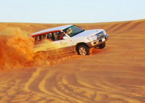 desert-safari-dubai-jeep